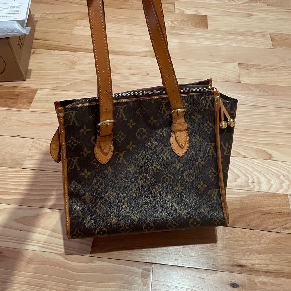 Louis Vuitton poppincourt bag